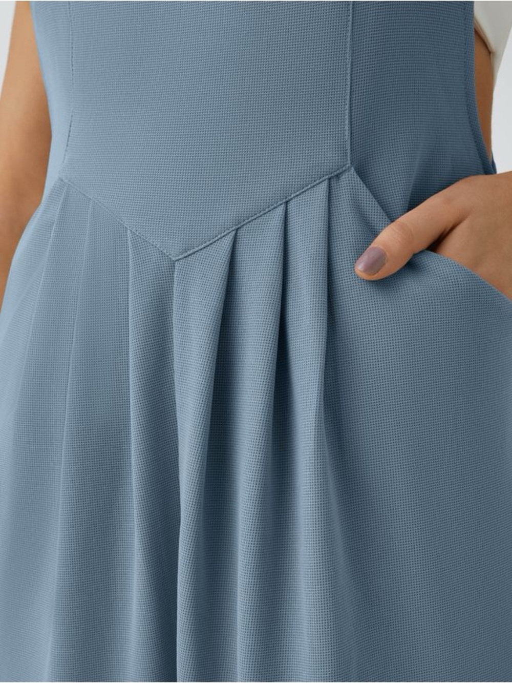 Casual Slate Blue Relaxed Jumpsuit Size Large - Picture 6 of 11